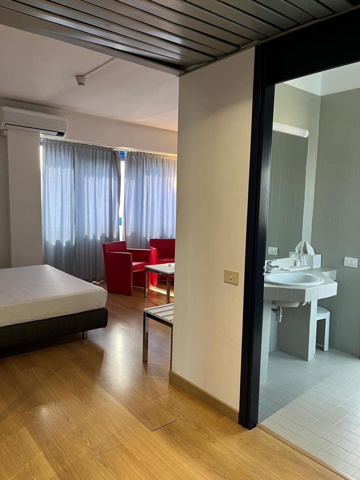 קרמה Park Hotel Residence מראה חיצוני תמונה