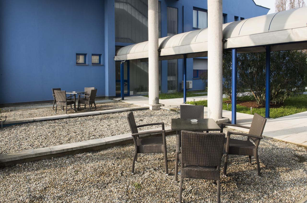 קרמה Park Hotel Residence מראה חיצוני תמונה